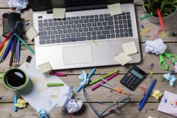 Công nghệ thông tin - Một năm nhìn lại, bạn có phải là người bừa bộn trên không gian số?