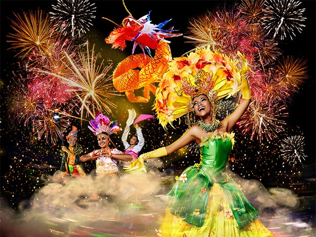 Lễ hội sôi động nhất vào dịp Tết Nguyên Đán ở Singapore, du khách ùn ùn kéo tới