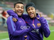 Bóng đá - Tin mới nhất bóng đá tối 10/1: Huyền thoại Barcelona Dani Alves cầu cứu Neymar