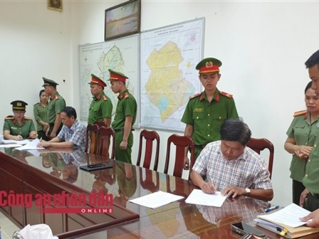 Tin tức trong ngày - Bắt giam Phó Chủ tịch và nguyên Phó Chủ tịch UBND huyện Phụng Hiệp