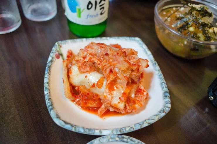 Kimchi là một trong những thực phẩm lên men phổ biến nhất ở Hàn Quốc. Ảnh: Pexels