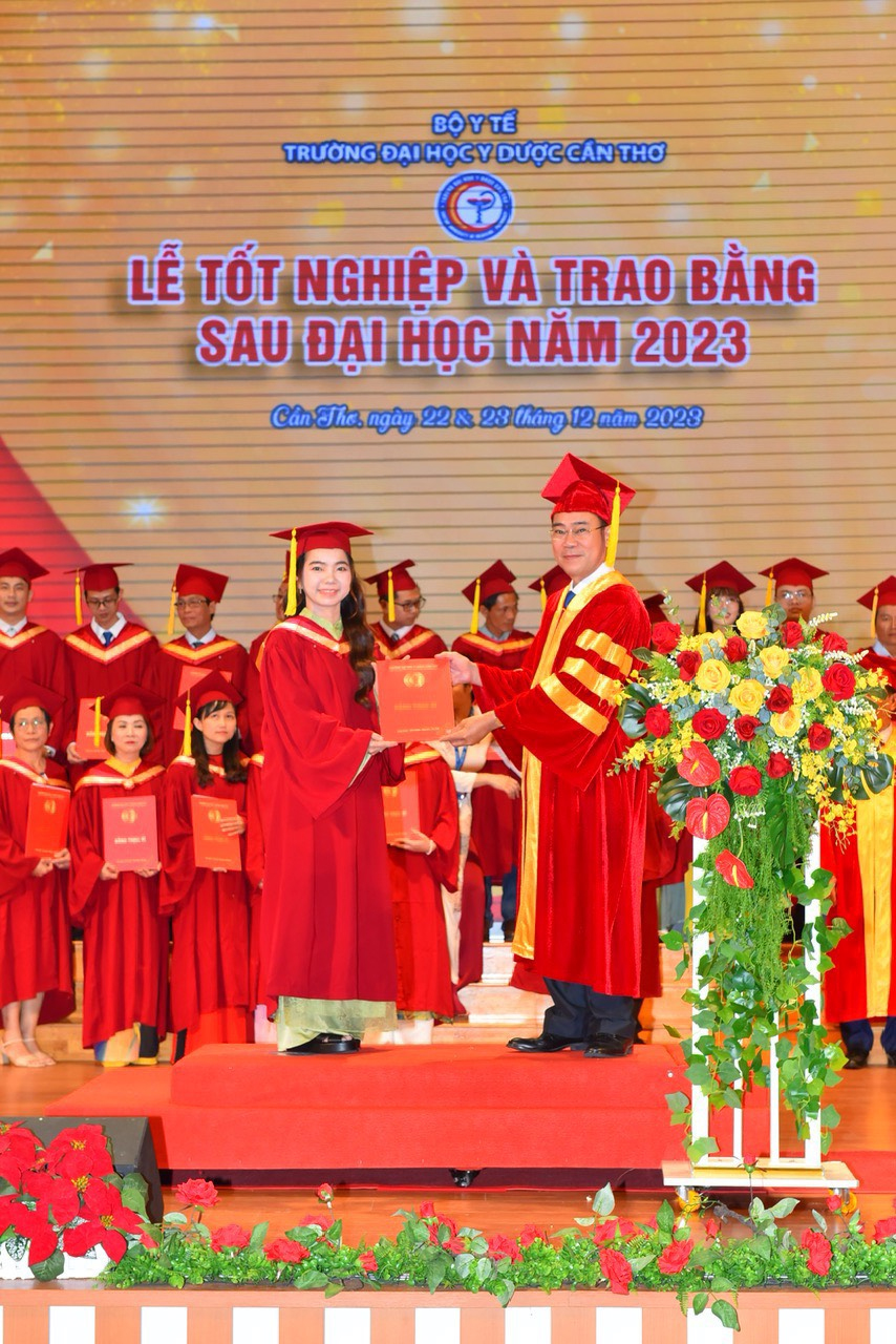 Năm 2023, nữ bác sĩ tốt nghiệp loại Giỏi ngành ThS Da liễu