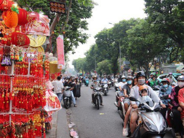 Kinh doanh - TPHCM: Không có đơn hàng, nhiều doanh nghiệp cho công nhân nghỉ Tết cả tháng