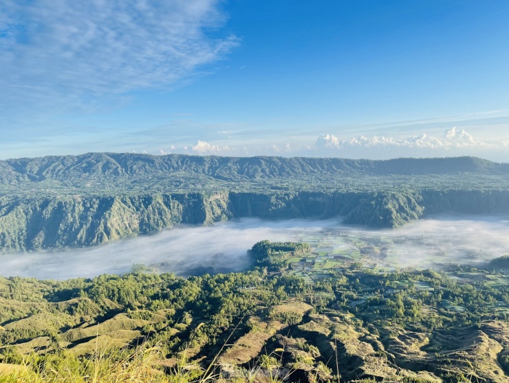 &#39;Săn mây, đón bình minh&#39; trên đỉnh núi lửa Batur - 16