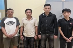 Pháp luật - Cô gái 16 tuổi bị bán vào quán cà phê kích dục