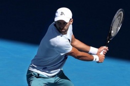 Thể thao - "Chuyện lạ" Djokovic ở Australian Open: Chạy đà chậm nhưng vẫn vô địch