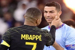 Bóng đá - Ronaldo "cày ải" nhiều nhất thế kỷ 21: Sắp phá kỷ lục, săn bàn vẫn thua Mbappe