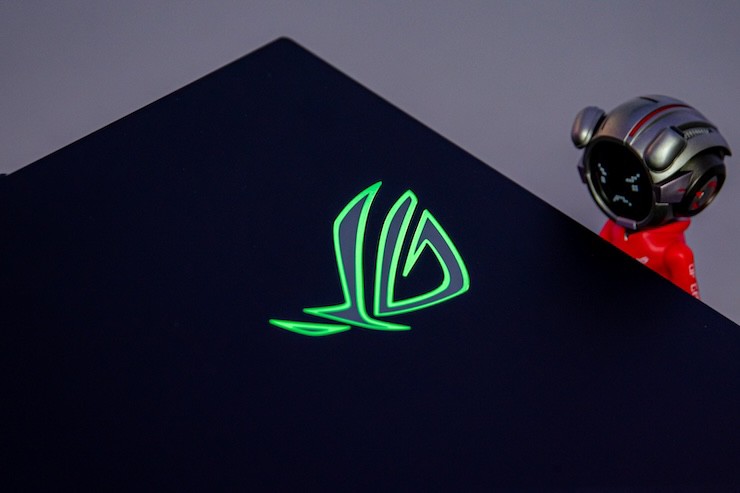 Asus tung laptop gaming mạnh nhất thế giới, giá hơn trăm triệu đồng - 4