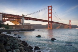 Media - Điều ít biết về cây cầu được "chụp ảnh nhiều nhất thế giới"