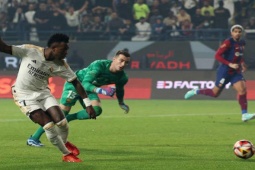 Bóng đá - Trực tiếp bóng đá Real Madrid - Barcelona: Lunin từ chối Felix (Chung kết Siêu cúp TBN) (Hết giờ)