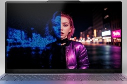 Lenovo giới thiệu cùng lúc 8 mẫu laptop Yoga mới tại CES 2024