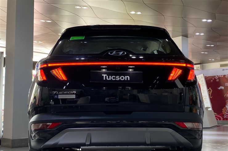 So sánh 2024 Hyundai Kona và Hyundai Tucson - 7