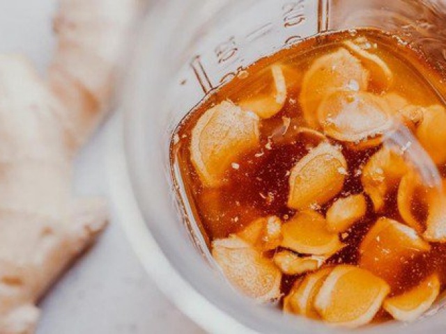 Sức khỏe đời sống - Uống mật ong gừng vào thời điểm nào trong ngày là tốt nhất?