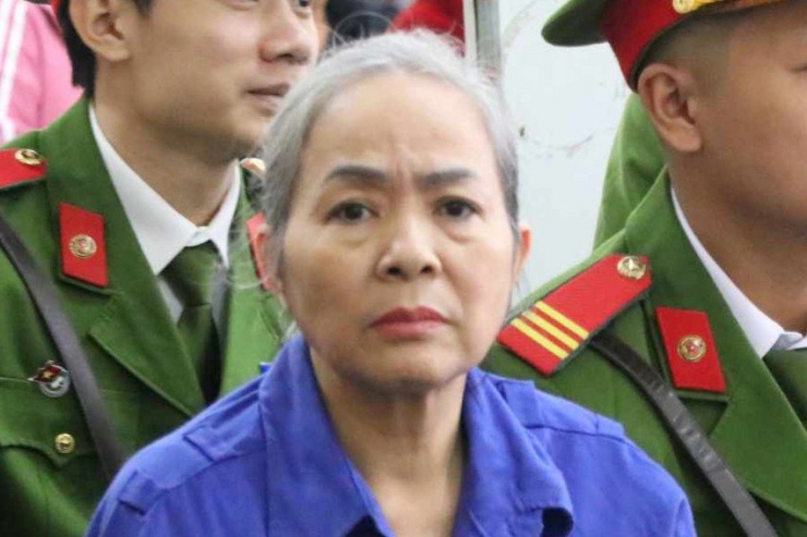 "Bà trùm" Trần Thị Mậu tại phiên tòa sơ thẩm.