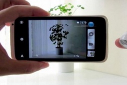 Du lịch - Giữ an toàn khi đi du lịch mùa Tết: Cách phát hiện camera ẩn trong phòng khách sạn