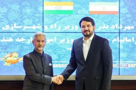 Ấn Độ ký dự án cảng nước ngoài đầu tiên - cảng Chabahar ở Iran