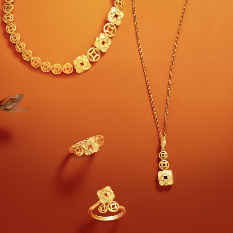 Trang sức Kim Bảo Như Ý không chỉ đại diện cho sự may mắn mà còn mang ngụ ý mong cầu vạn sự hanh thông, tốt đẹp.