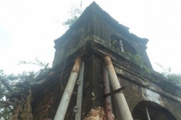 Tin tức trong ngày - Toàn cảnh “Thần đèn” di dời cổng đền hơn 200 tuổi ở Hà Tĩnh