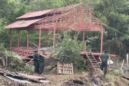 Tin tức trong ngày - Cưỡng chế nhà xây không phép của cựu giám đốc Sở Ngoại vụ Bình Định