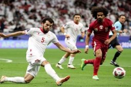 Bóng đá - Video bóng đá Tajikistan - Qatar: Trừng phạt sai lầm, đoạt "vé vàng" đầu tiên (Asian Cup)