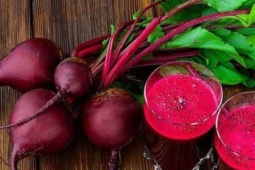 Một bộ phận ít chú ý đến ở củ dền lại được CDC Mỹ công nhận cực giàu dưỡng chất