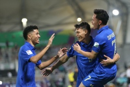 Hấp dẫn bảng xếp hạng Asian Cup: Rực rỡ Thái Lan "lên đỉnh", xếp trên Saudi Arabia