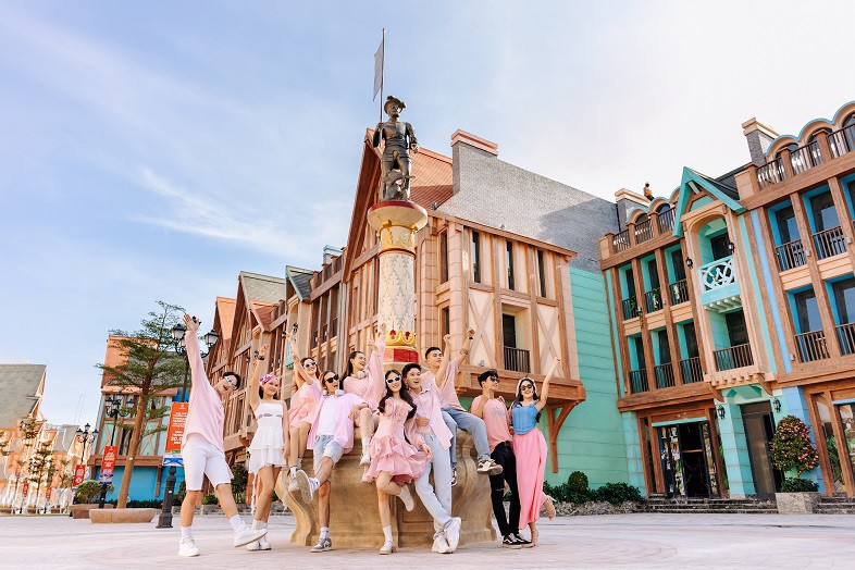 Hành trình đón Tết rực rỡ tại "bến cảng siêu trải nghiệm" Vinpearl Harbour Nha Trang - 5