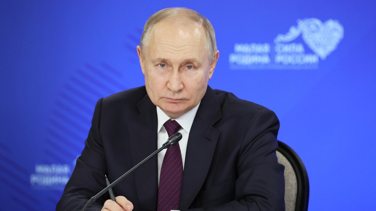 Ông Putin cảnh báo điều có thể xảy ra nếu Ukraine tiếp tục chiến đấu - 1