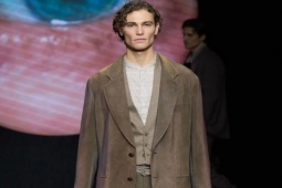 Thời trang - Giorgio Armani Thu Đông tinh xảo với "The Look"