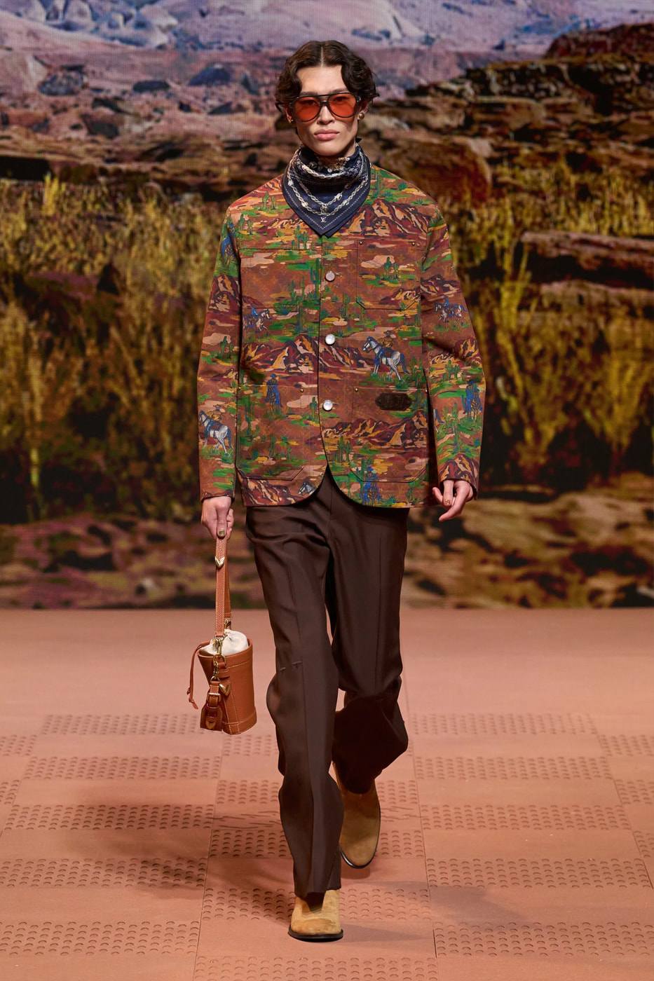 Bộ sưu tập Louis Vuitton Thu Đông 2024 của Pharrell ấn tượng với sự xa hoa, tinh tế - 4