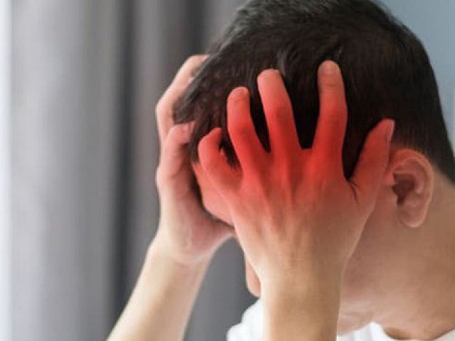 Sức khỏe đời sống - Thanh niên 21 tuổi đau đầu, ngủ li bì, đến bệnh viện mới biết u màng não, chuyên gia khuyến cáo cơ thể có 7 dấu hiệu này cần khám ngay!