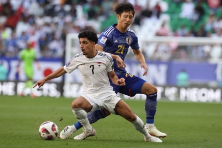 Video bóng đá Iraq - Nhật Bản: Điểm nhấn không chiến, "địa chấn" đầu tiên (Asian Cup)