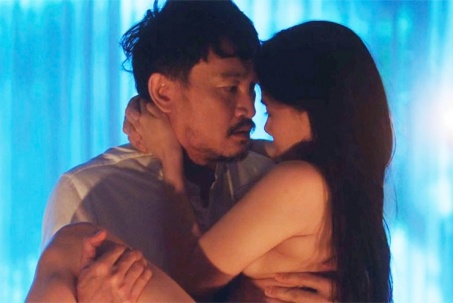 Phim chiếu Tết của Việt Hương tràn ngập cảnh nóng