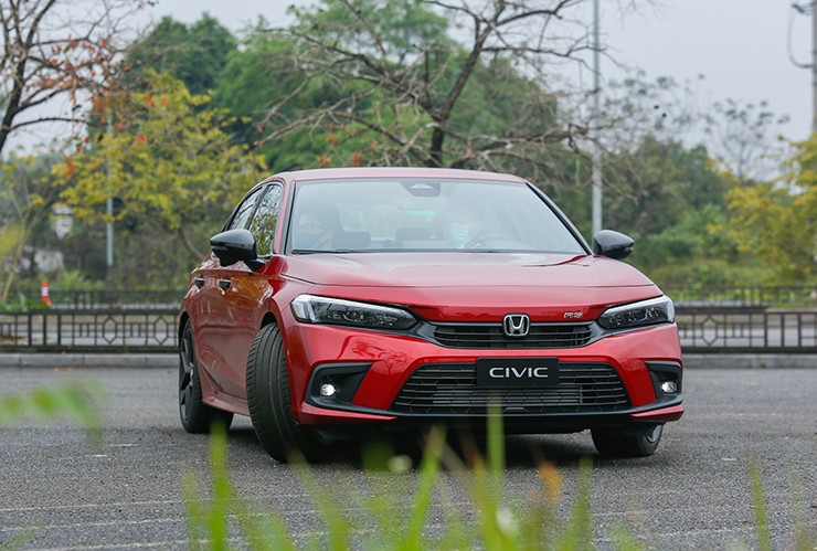 Giá xe Honda Civic lăn bánh tháng 1/2024, giảm 50% LPTB - 2