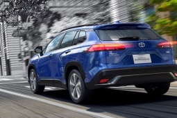 Tư vấn - SUV tầm giá 800 triệu đồng nên chọn Toyota Corolla Cross hay Peugeot 2008?