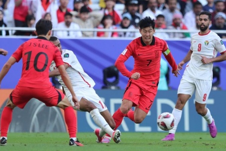 Video bóng đá Jordan - Hàn Quốc: Phản lưới phút bù giờ, thoát khỏi cú sốc (Asian Cup)
