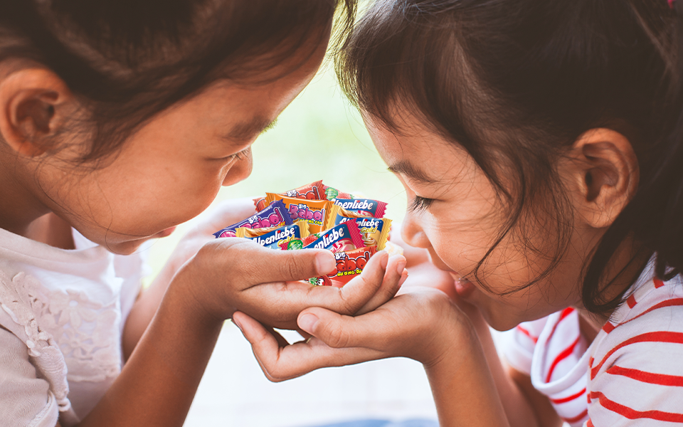 Những viên kẹo gắn liền với tuổi thơ 8x - 9x Việt