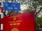 Tin tức trong ngày - Hà Nội gắn biển tên phố Thâm Tâm