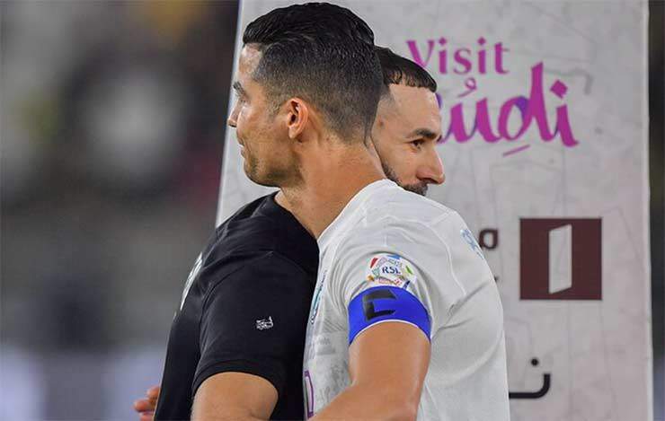 Trong khi Ronaldo đang tỏa sáng tại Saudi Arabia, Benzema bỏ tập để tìm cách đào thoát về châu Âu