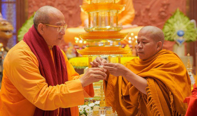 Giáo hội Phật giáo Việt Nam đánh giá việc tổ chức chiêm bái "xá lợi tóc Đức Phật" gây tổn hại tới Giáo hội.