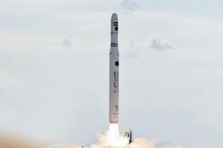 Iran phóng vệ tinh Sorayya vào quỹ đạo, Mỹ lo bước tiến hạt nhân