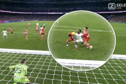 Bóng đá - Real bị tố được thiên vị: Vinicius chơi "bóng chuyền", Almeria mất bàn thắng