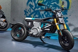 Thế giới xe - Xe ga điện BMW CE02 siêu xịn, nhưng giá hơi "chát"