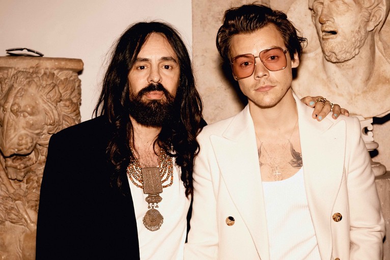 Cách mặc thời trang thập niên 1970 "đỉnh cao" như Harry Styles - 5