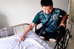 Tin tức trong ngày - Nghị lực của đại úy bị mất 2 chân khi bắt "cát tặc"