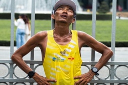 Thể thao - "Dậy sóng" cộng đồng chạy bộ: Ông Đoàn Ngọc Hải ngăn Nguyễn Văn Long chạy xuyên Việt
