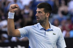 Thể thao - Video tennis Djokovic - Fritz: Bước ngoặt sau giờ nghỉ, vé bán kết xứng đáng (Australian Open)