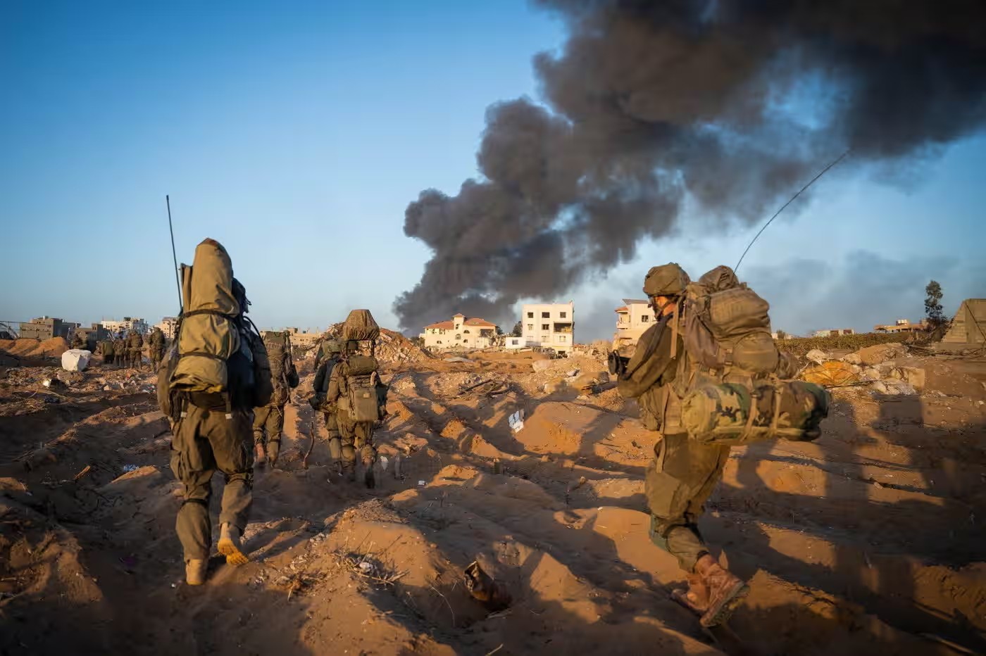 Quân đội Israel tiếp tục chiến dịch quân sự ở Dải Gaza (ảnh: Times Of Israel)