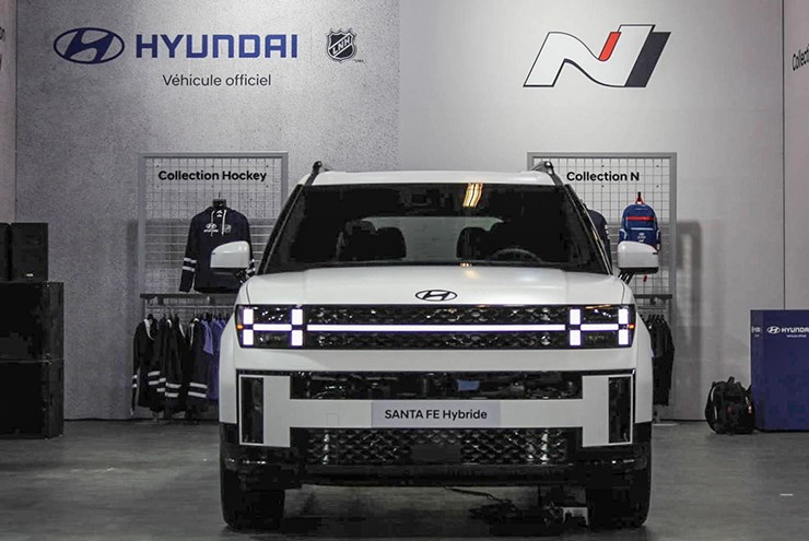 Hyundai bổ sung thêm phiên bản đặc biệt NHL Edition cho dòng xe SantaFe