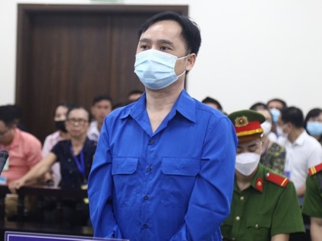 Tin tức trong ngày - Xử phạt 12 tổ chức, cá nhân cho ông Đỗ Thành Nhân mượn tài khoản để thao túng chứng khoán